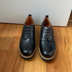 Pikolinos Calfskin Leather Vicar Oxford Shoe